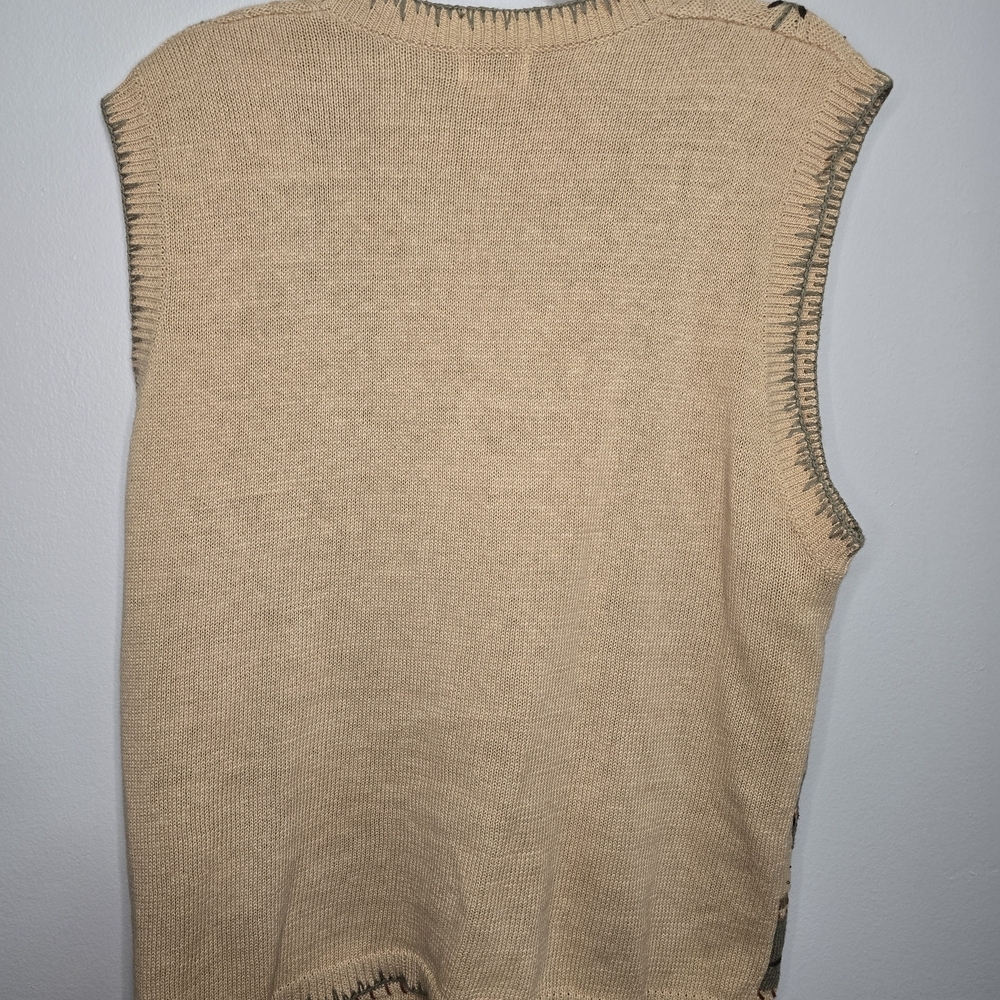 Vintage Koret Women's Tan Floral Patterned Sweater Vest - Picture 2 of 3